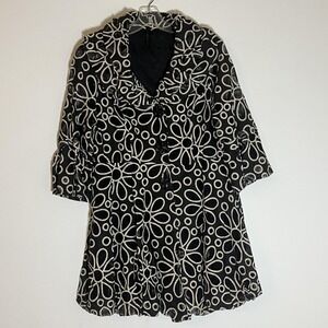 Elegant Black and White Floral Women's Vest